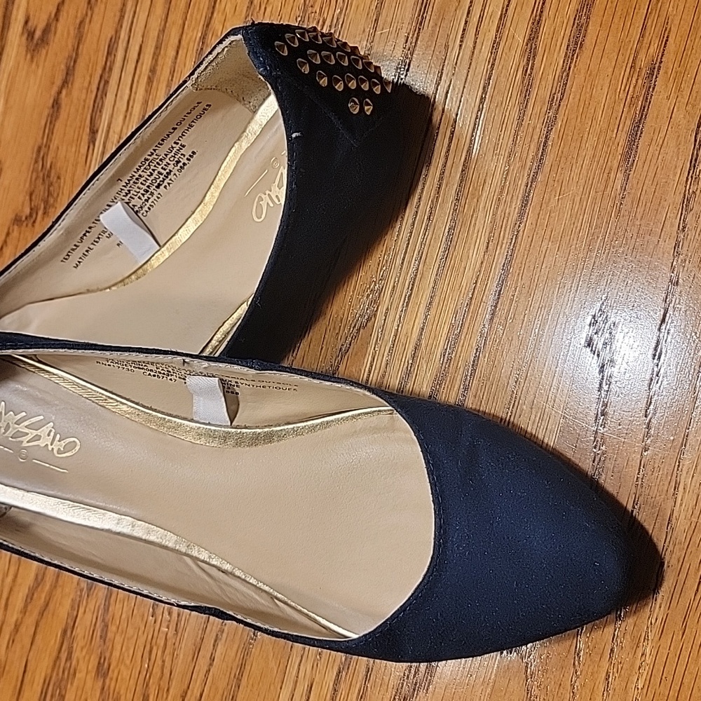 Lady's shoes